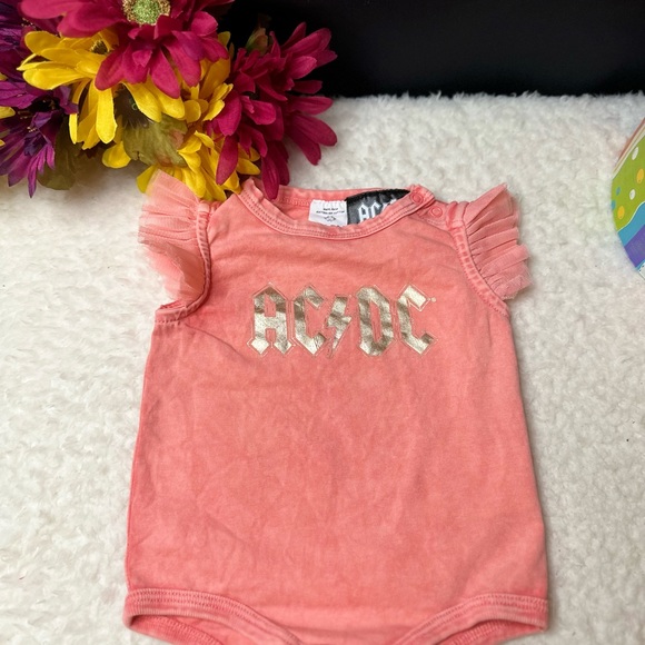 Rock Group, AC⚡️DC Girls 0-3M Onesie - Picture 6 of 6